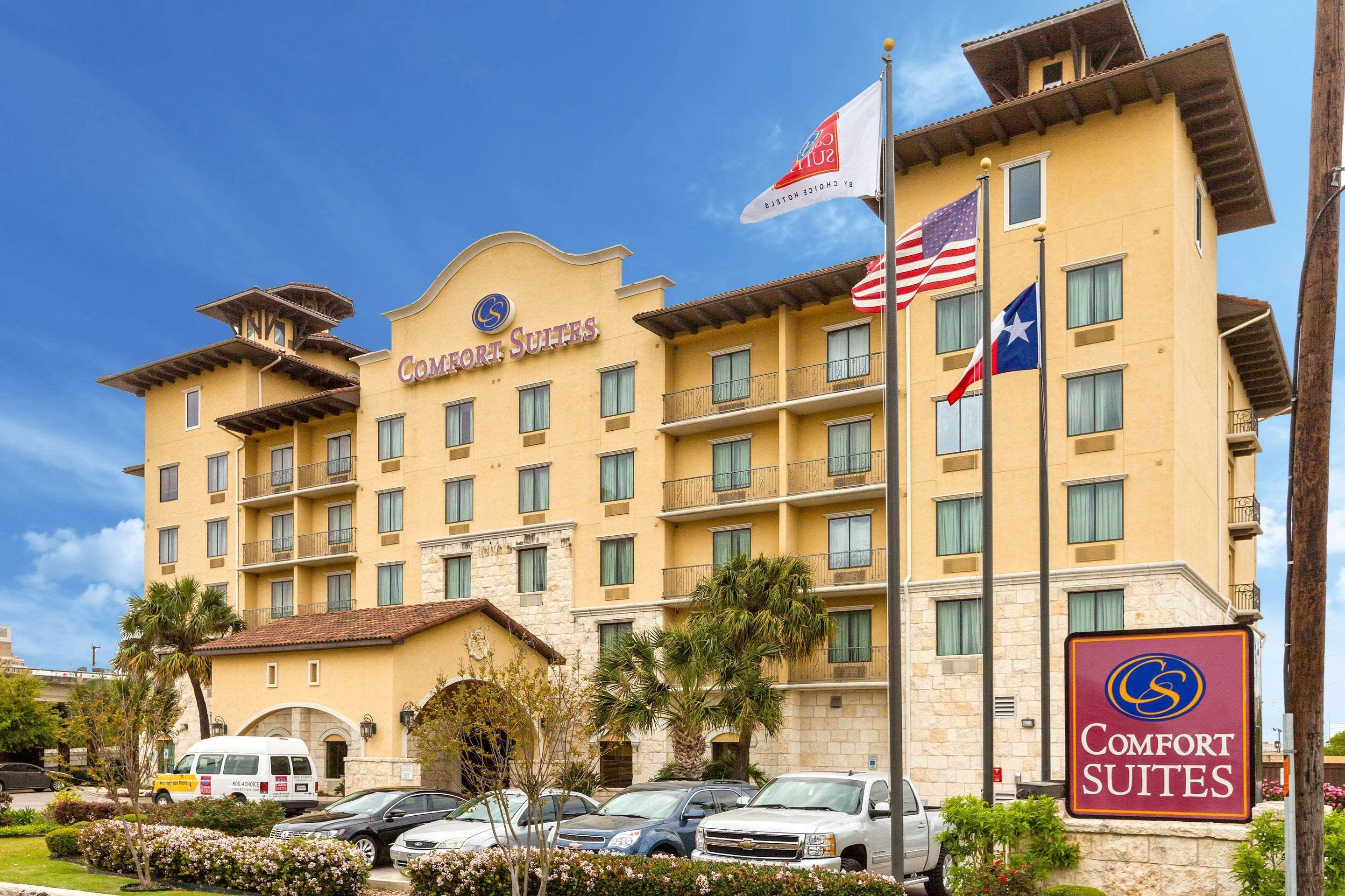 Comfort Suites Alamo-River Walk Сан-Антонио Экстерьер фото